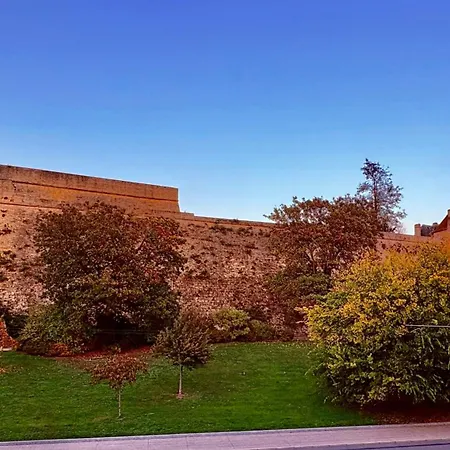 La Casa Bella — Parking Prive & Vue Sur L'abbaye Apartamento *