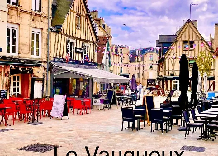 Apartment La Casa Bella — Parking Prive & Vue Sur L'abbaye Caen