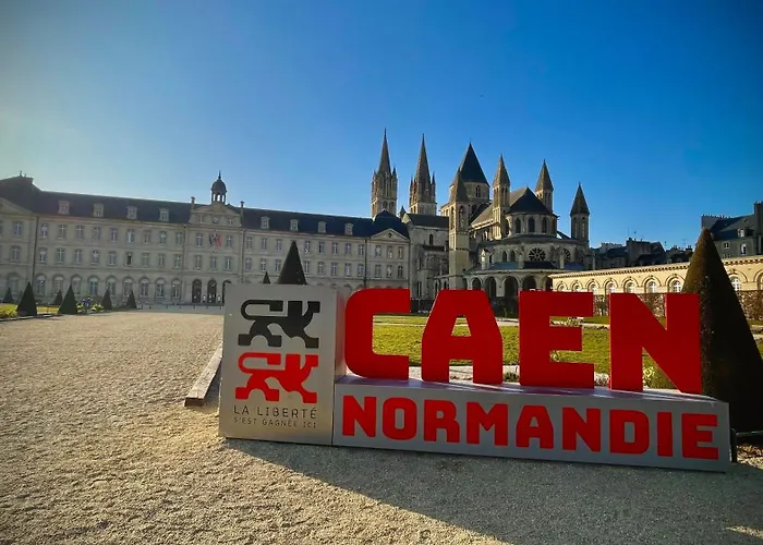 Apartment La Casa Bella — Parking Prive & Vue Sur L'abbaye Caen